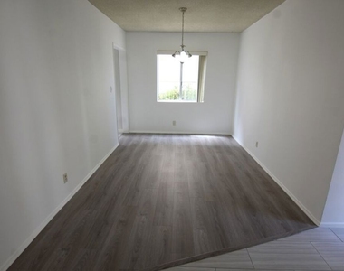 1825 Glendon Avenue - Photo Thumbnail 6
