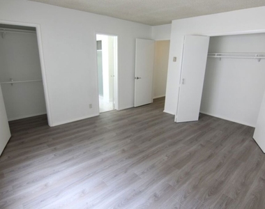 1825 Glendon Avenue - Photo Thumbnail 8