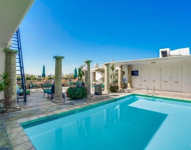 435 N Oakhurst Drive - Photo Thumbnail 49