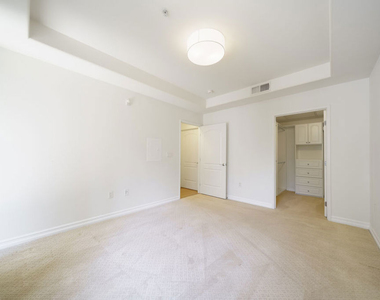 629 Traction Avenue - Photo Thumbnail 13