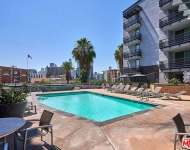 629 Traction Avenue - Photo Thumbnail 29