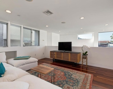 111 Eastwind Street - Photo Thumbnail 40