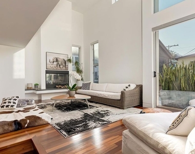 111 Eastwind Street - Photo Thumbnail 2