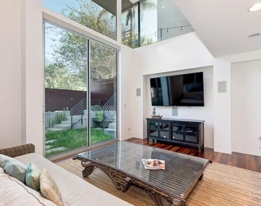 111 Eastwind Street - Photo Thumbnail 11