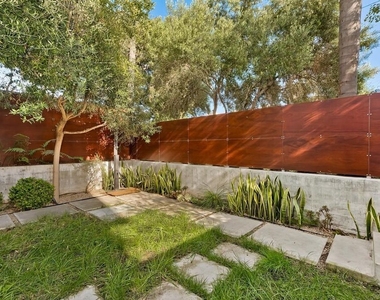 111 Eastwind Street - Photo Thumbnail 8