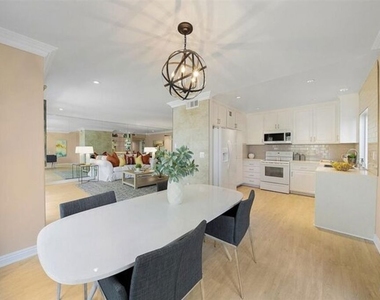 2345 Roscomare Road - Photo Thumbnail 6