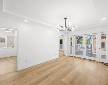 244 S Almont Drive - Photo Thumbnail 16