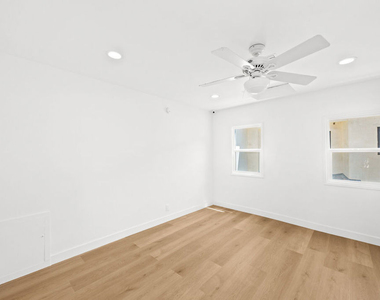 244 S Almont Drive - Photo Thumbnail 40