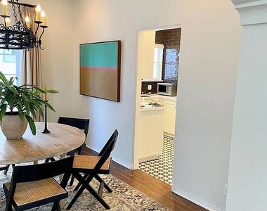 1330 N Harper Avenue - Photo Thumbnail 30