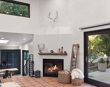 1362 Old Topanga Canyon Road - Photo Thumbnail 6