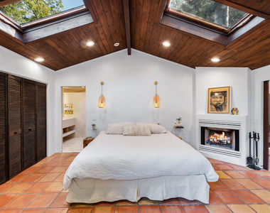 1362 Old Topanga Canyon Road - Photo Thumbnail 12