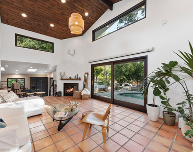 1362 Old Topanga Canyon Road - Photo Thumbnail 1