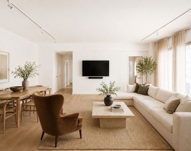 838 N Doheny Drive - Photo Thumbnail 1