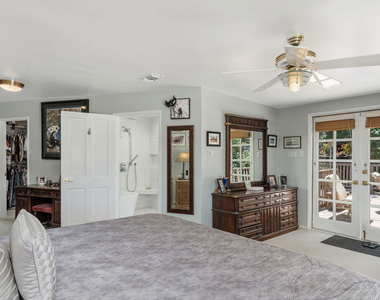 3331 Bennett Drive - Photo Thumbnail 24