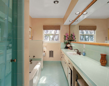 3331 Bennett Drive - Photo Thumbnail 19