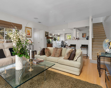 3331 Bennett Drive - Photo Thumbnail 10