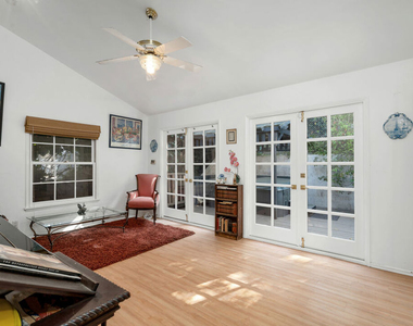 3331 Bennett Drive - Photo Thumbnail 32