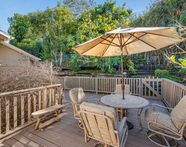 3331 Bennett Drive - Photo Thumbnail 32