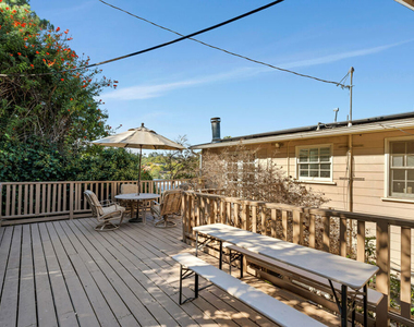 3331 Bennett Drive - Photo Thumbnail 37