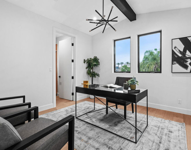 4475 Mammoth Avenue - Photo Thumbnail 7