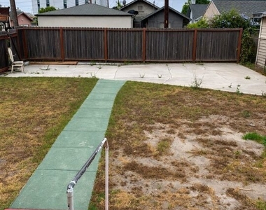 1416 W 46th Street - Photo Thumbnail 11
