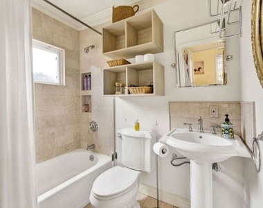 634 N Highland Avenue - Photo Thumbnail 20