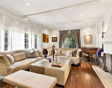 634 N Highland Avenue - Photo Thumbnail 2