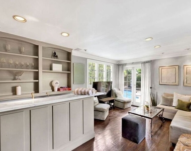 634 N Highland Avenue - Photo Thumbnail 4