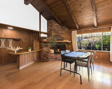 19471 Rosita Street - Photo Thumbnail 11
