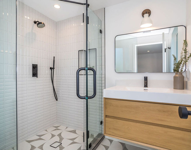 3941 Buckingham Road - Photo Thumbnail 6