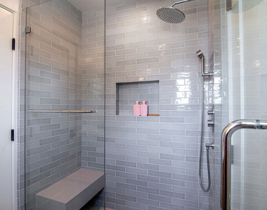 8021 Blackburn Avenue - Photo Thumbnail 29
