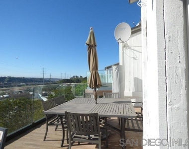 6743 Fashion Hills Blvd - Photo Thumbnail 12