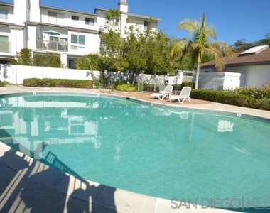 6743 Fashion Hills Blvd - Photo Thumbnail 27