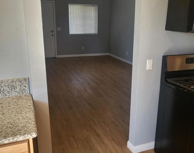 9344 Maple Street - Photo Thumbnail 7