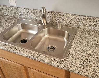 9344 Maple Street - Photo Thumbnail 4