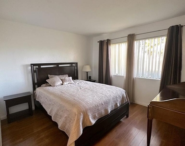 78650 Avenue 42 - Photo Thumbnail 11