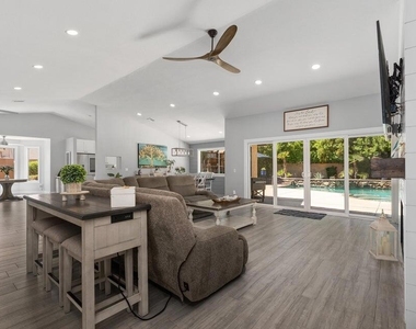 39369 Regency Way - Photo Thumbnail 32