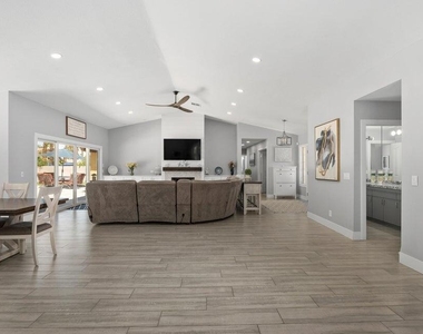 39369 Regency Way - Photo Thumbnail 28