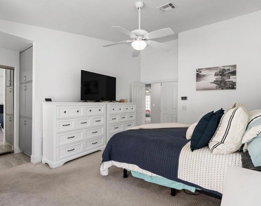 39369 Regency Way - Photo Thumbnail 15