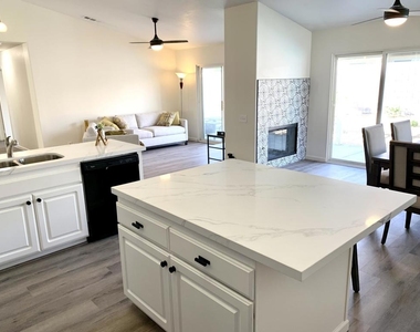 78780 Birchcrest Circle - Photo Thumbnail 5