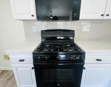 78780 Birchcrest Circle - Photo Thumbnail 11