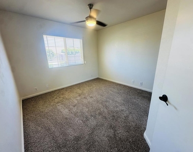 78780 Birchcrest Circle - Photo Thumbnail 21