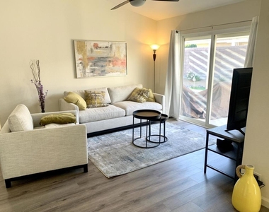 78780 Birchcrest Circle - Photo Thumbnail 2