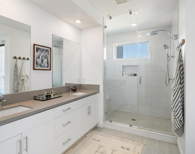 318 Huddle Springs Way - Photo Thumbnail 15