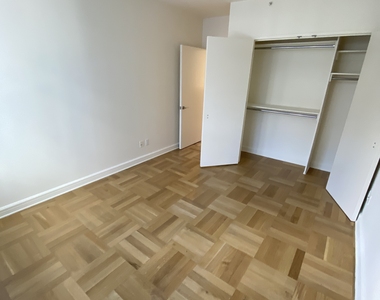 400 West 63rd Street - Photo Thumbnail 14