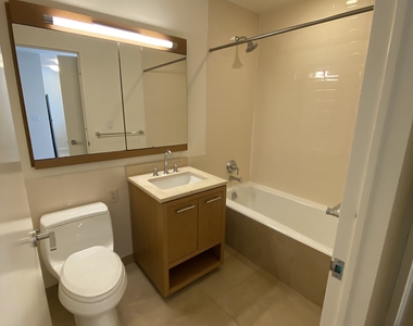 400 West 63rd Street - Photo Thumbnail 7