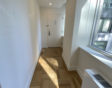400 West 63rd Street - Photo Thumbnail 13