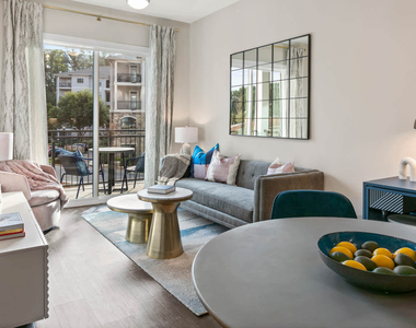 3158 Stillhouse Creek Dr Se - Photo Thumbnail 11