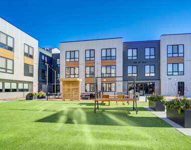 655 Washington Street - Photo Thumbnail 44