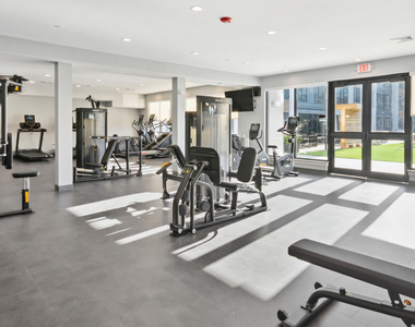 655 Washington Street - Photo Thumbnail 27